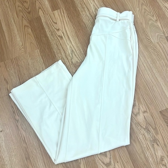 NWT,Fashion Nova,Sasha Wide Leg Pants - Cream Elegant Cream Women's Pants,Size M - Picture 10 of 12